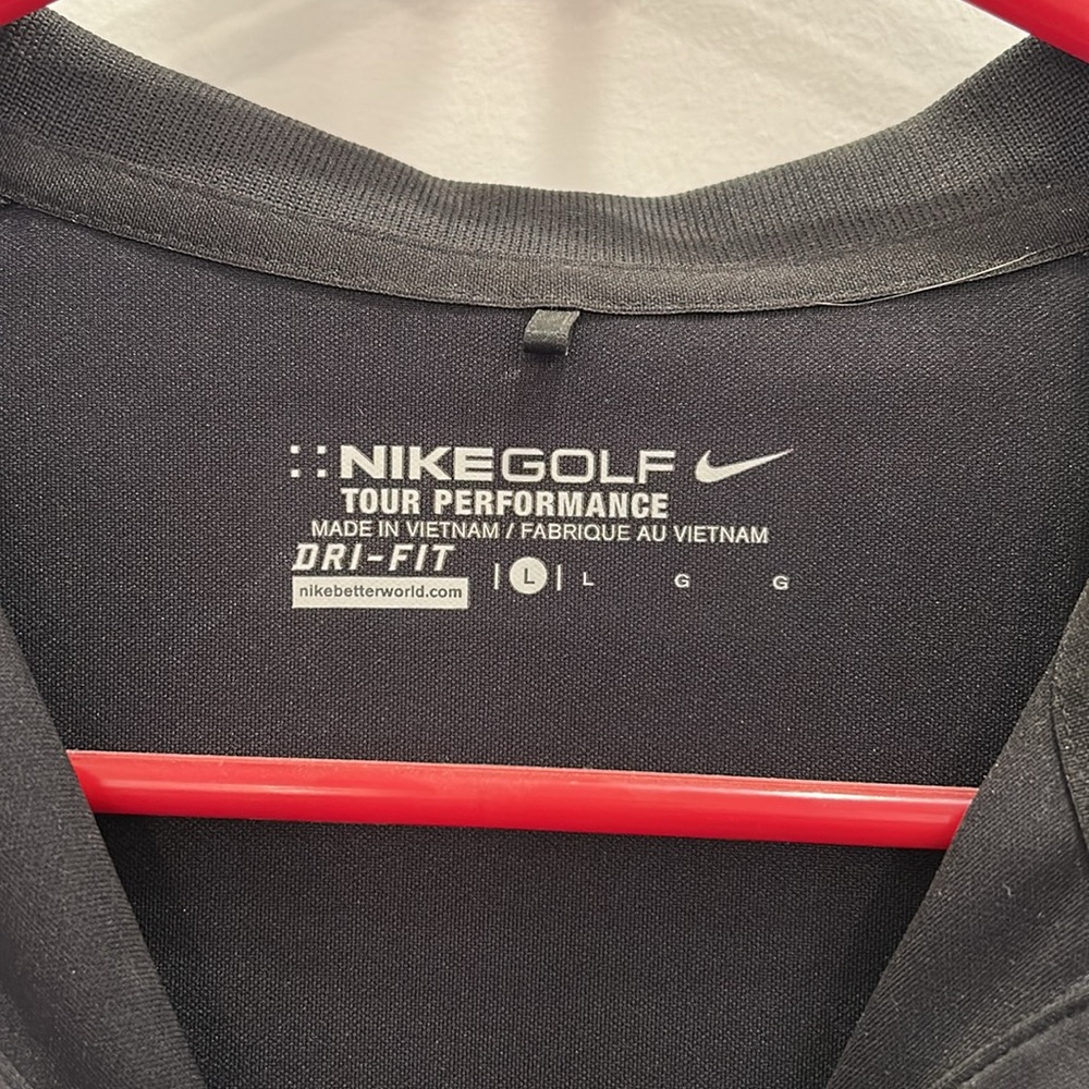 Women’s Nike Golf Shirt - Picture 2 of 3